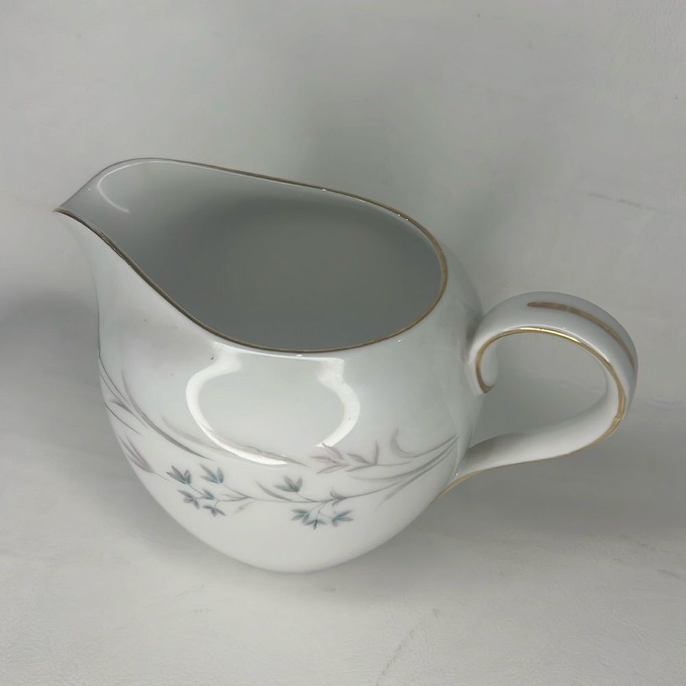 Wentworth Fine China Japan Gold Trim Creamer Pitcher With Spout Pink Blue Floral